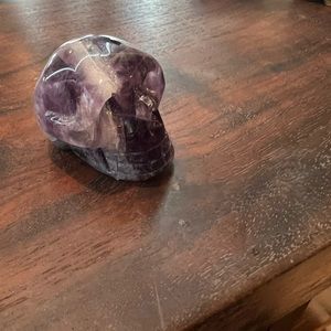 Deep purple small flourite skull